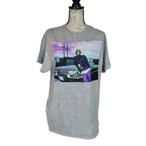 Ice Cube Unisex Size Large Purple Ice Cube Graphic Short Sleeve T-shirt